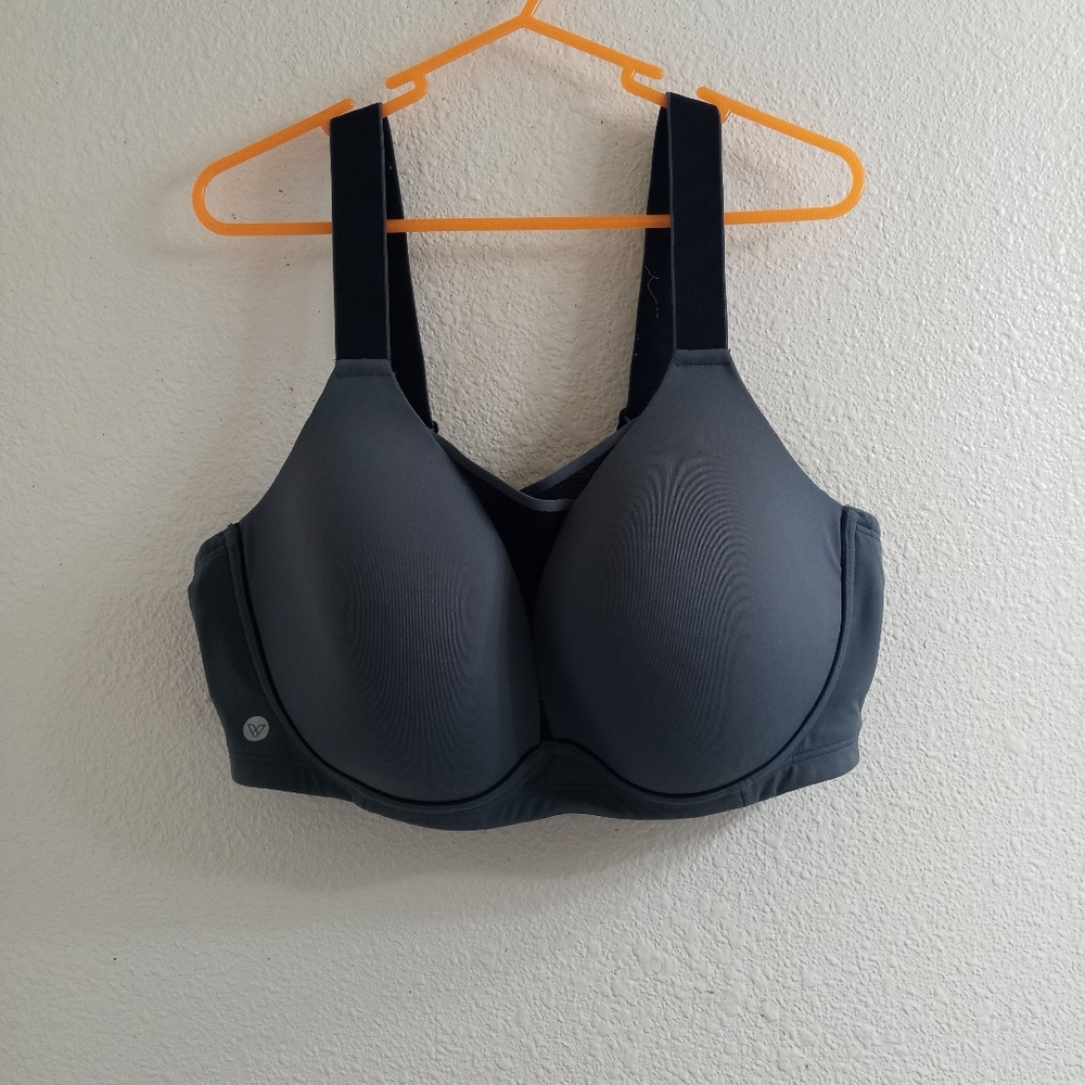 Livi Active sports bra